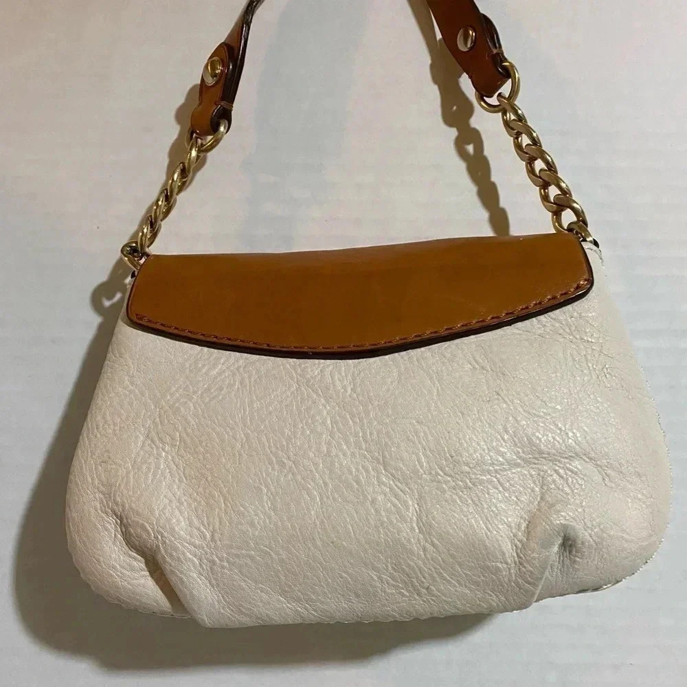 Michael kors small leather handbag - Picture 3 of 9